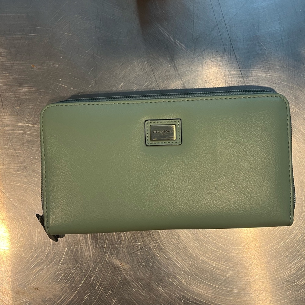 Hexagona Paris soft green/grey Leather Wallet